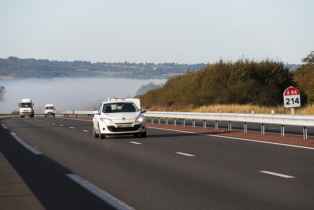 16 easy rental car hacks to prevent trouble for you