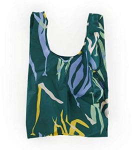 BAGGU Standard Reusable Shopping Bag (Image courtesy Baggu)