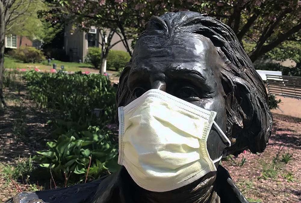 Why to travel as a pedestrian during lockdown with or without a pandemic