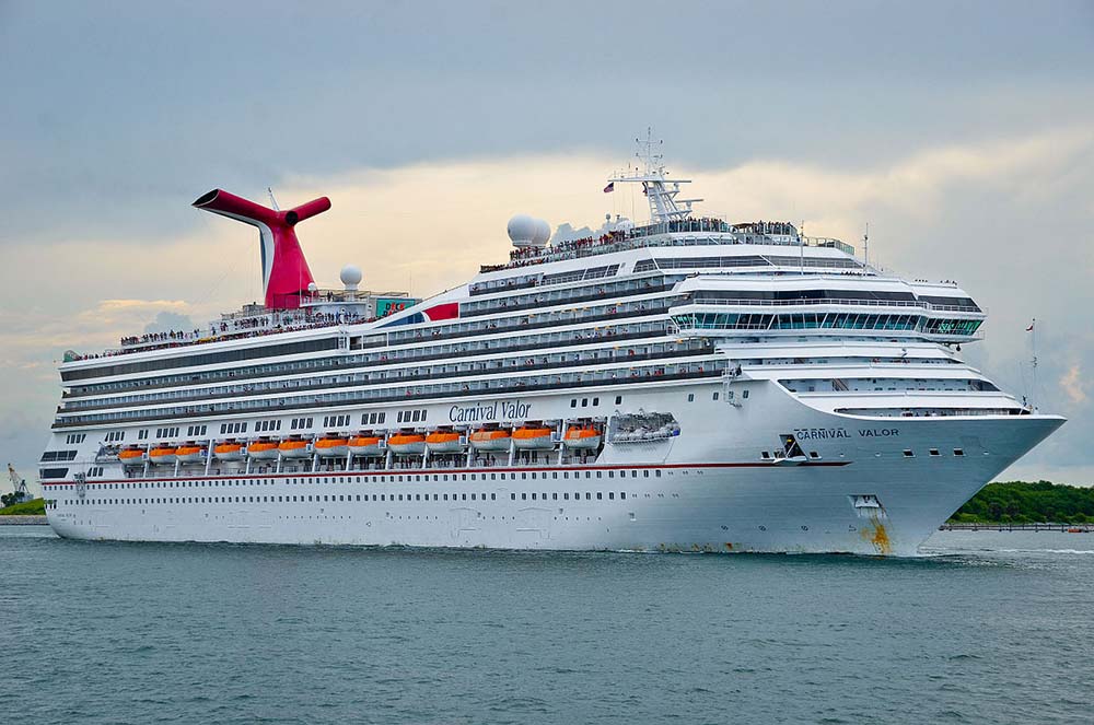 Ten costly cruise mistakes to avoid!
